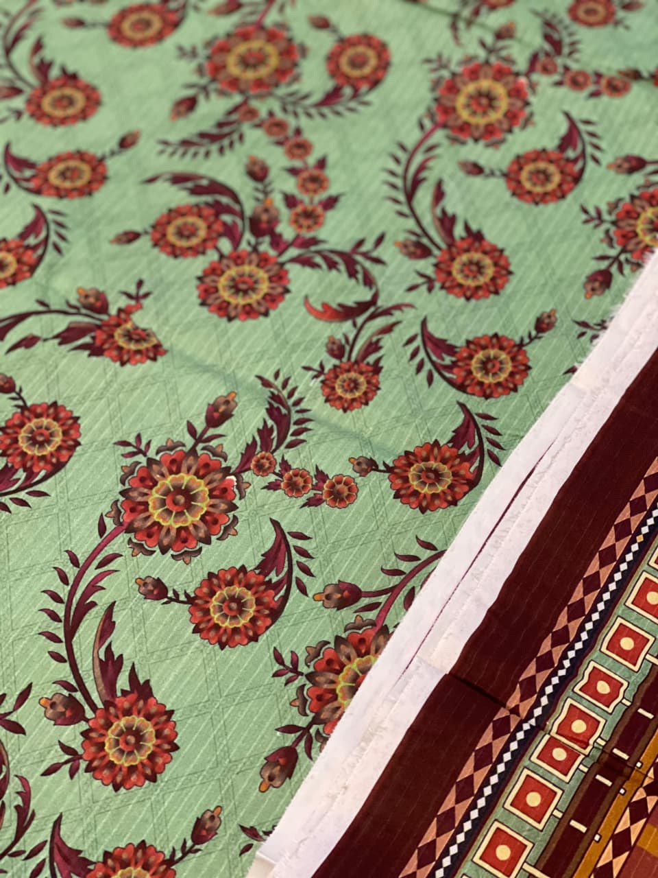 BRAND [ BAREEZE ] FABRIC  [ AIRJET DORIA LINEN ] 3 PIECE [ UNSTITCHED ] WINTER COLLECTION