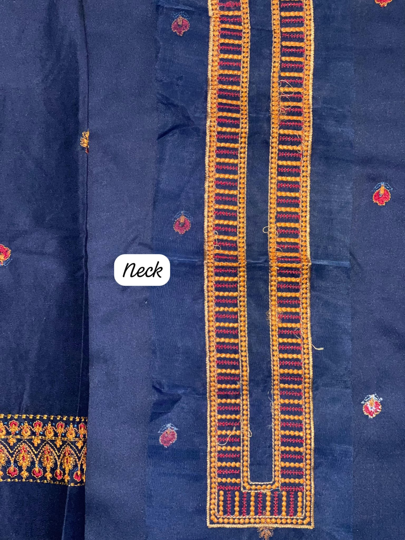 BRAND [ BAREEZE ] [ Winter Collection ] FABRIC [ PREMIUM DHANAK ] 3 PIECE [ UNSTITCHED ]