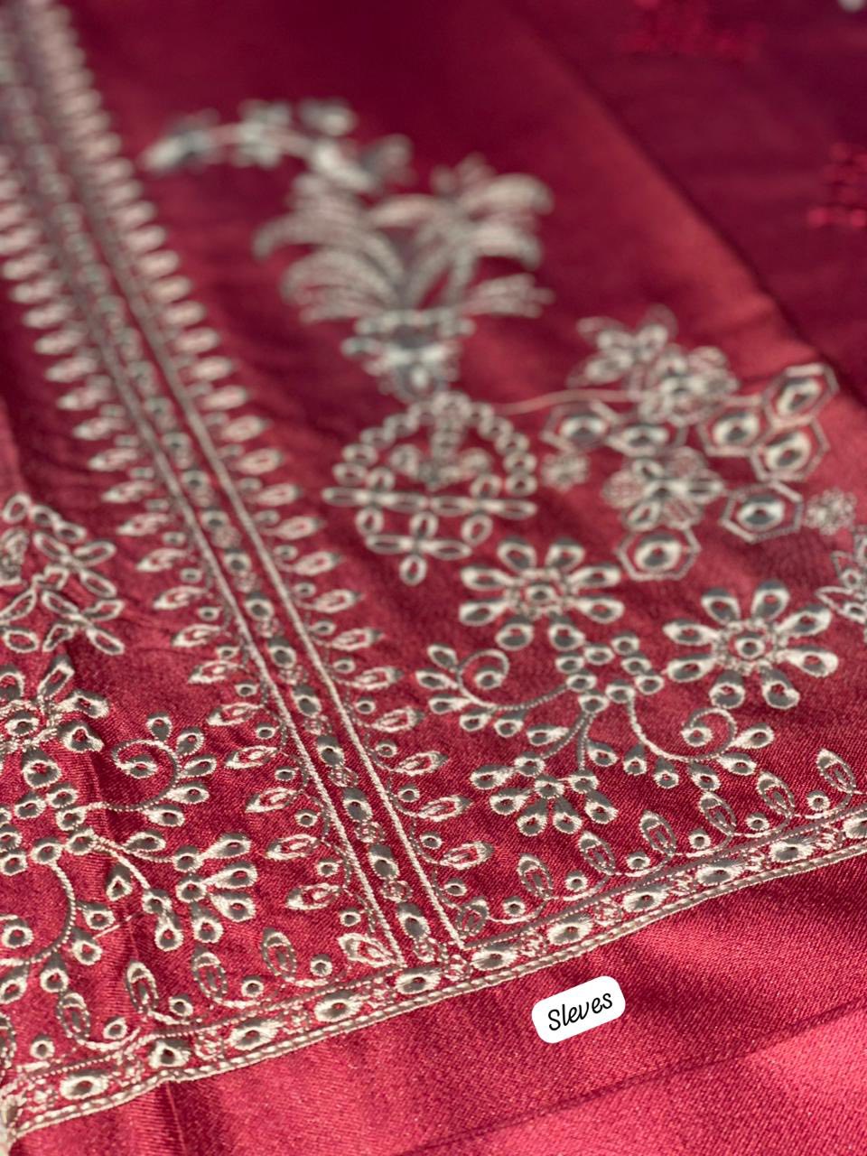 BRAND [ IZEL ] FABRIC [ PREMIUM DHANAK ]  3 PIECE [ UNSTITCHED ]