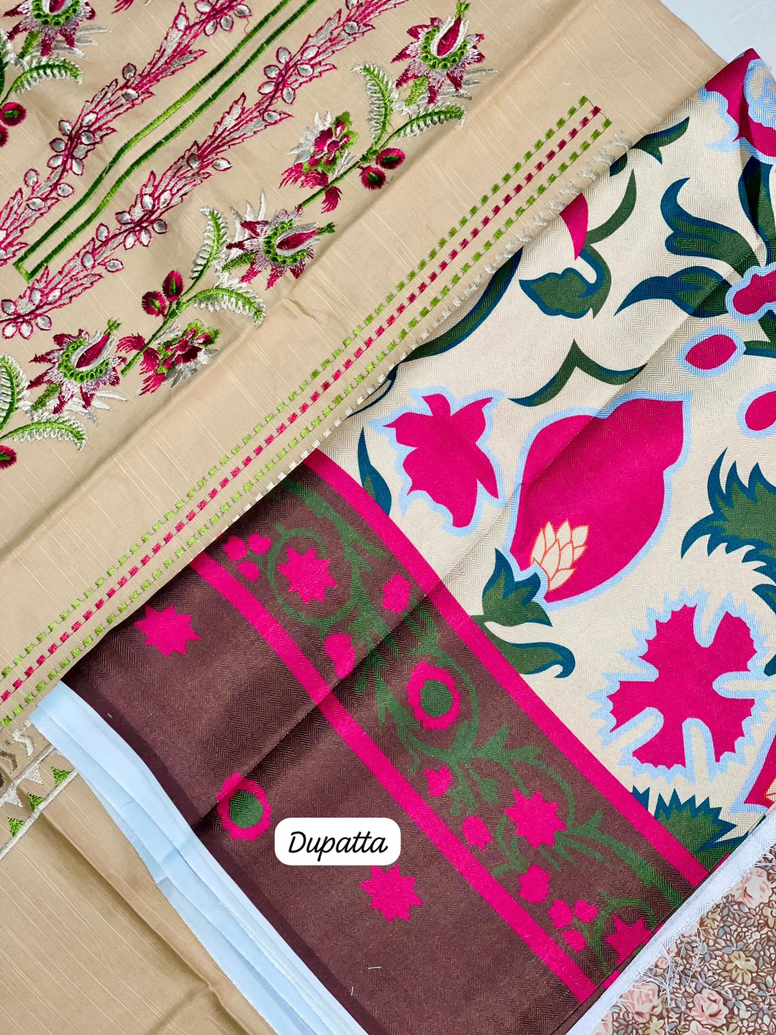 BRAND [ KHAADI ] [ WINTER COLLECTION ] FABRIC [ KHADDAR ] 3 PIECE [ UNSTITCHED ]