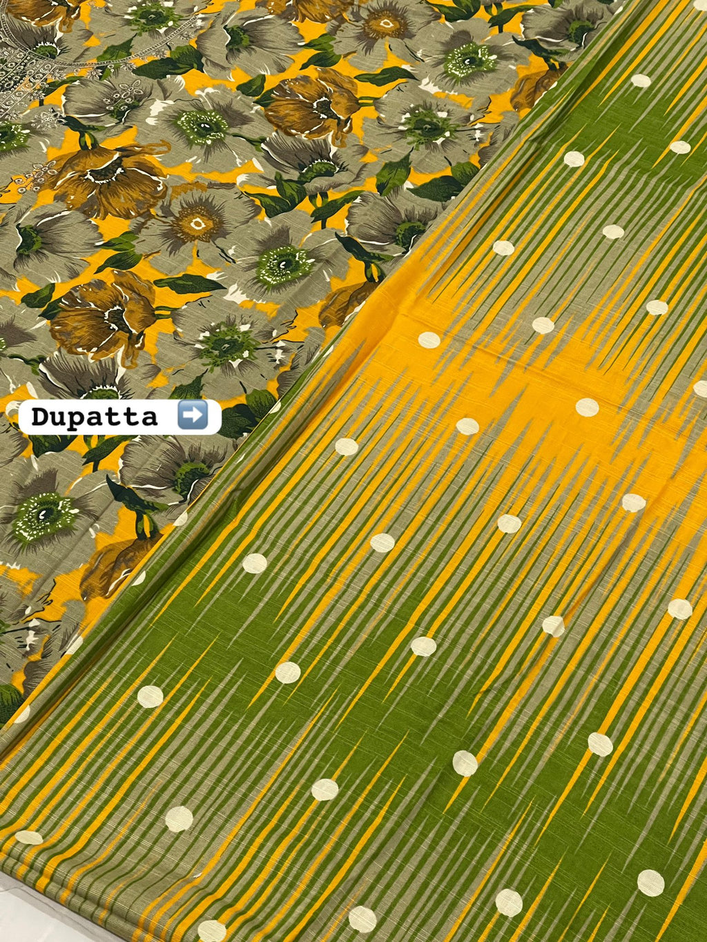 Brand : BAROQUE Fabric : Premium Khaddar 3 Piece Unstitched Winter Collection