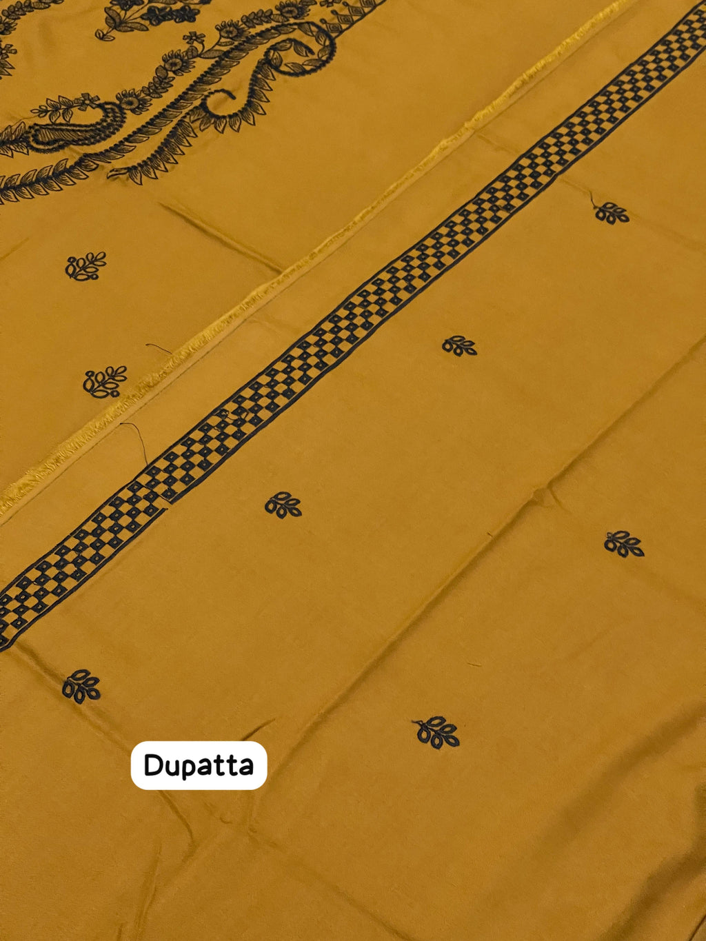 BRAND [ URGE ] FABRIC [ PREMIUM DHANAK ] 3 PIECE [ UNSTITCHED ] WINTER COLLECTION